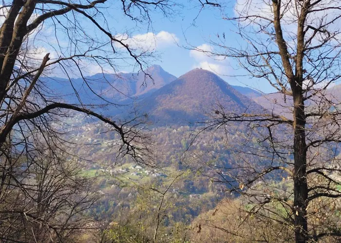 Casa Gianna * Кастильоне-д'Интельви