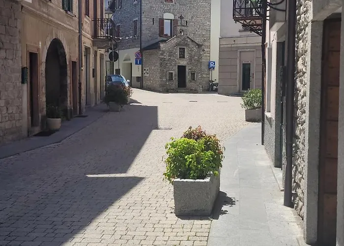 Casa Gianna * Castiglione dʼIntelvi
